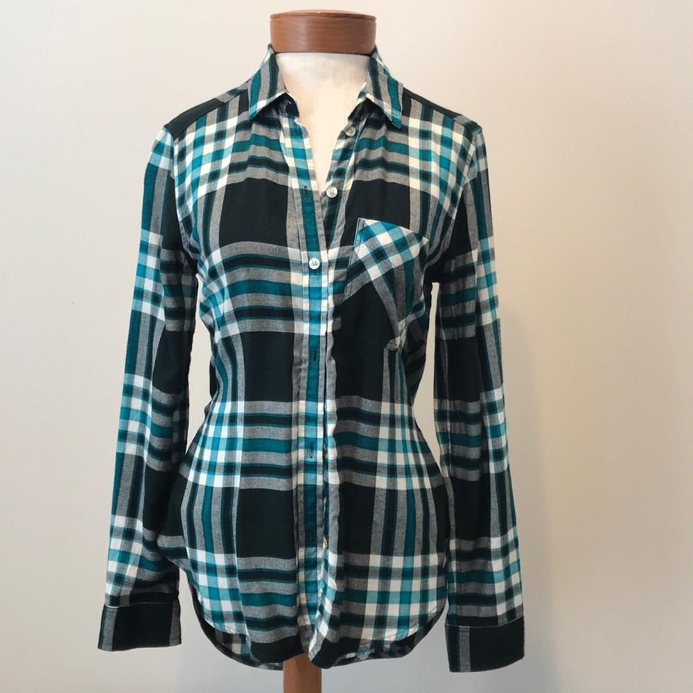 Boyfriend fit button-down flannel